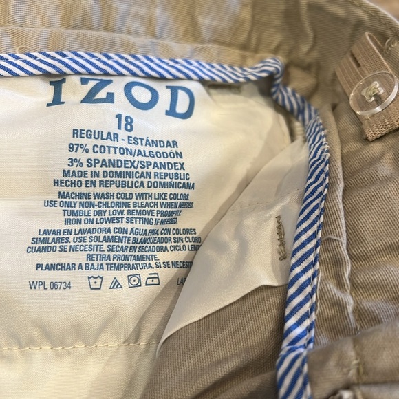 Izod boy flat front adjustable waist, size 18 - Picture 3 of 3